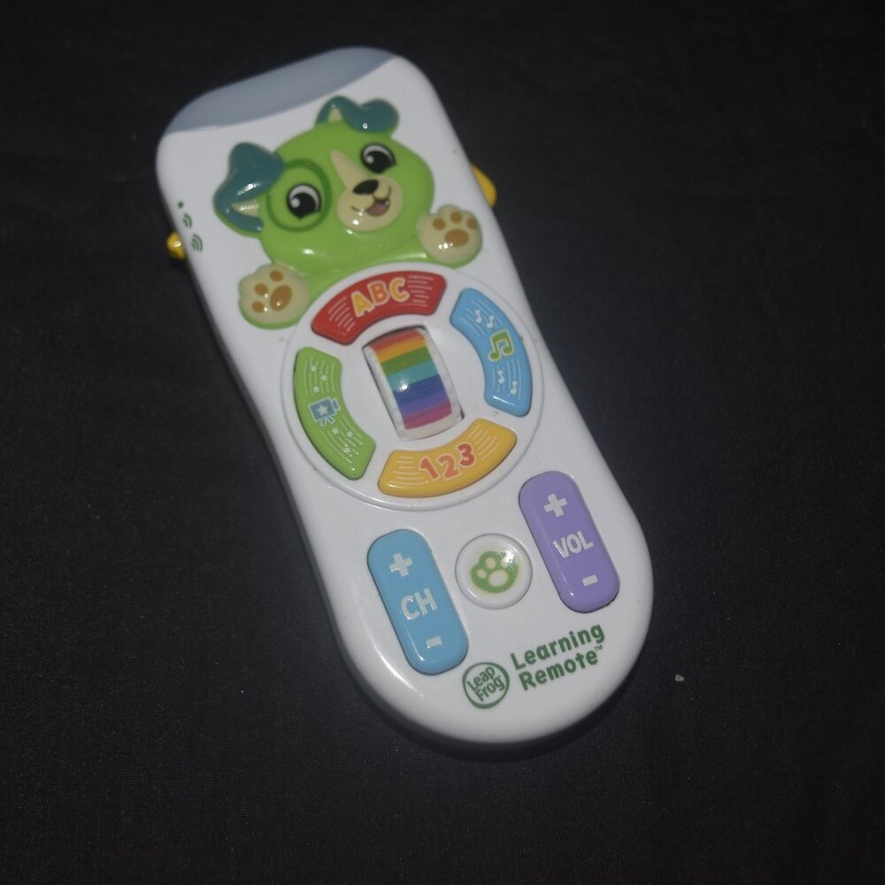 LeapFrog Scout's Learning Lights Remote - Interactive Educational Musical Toy